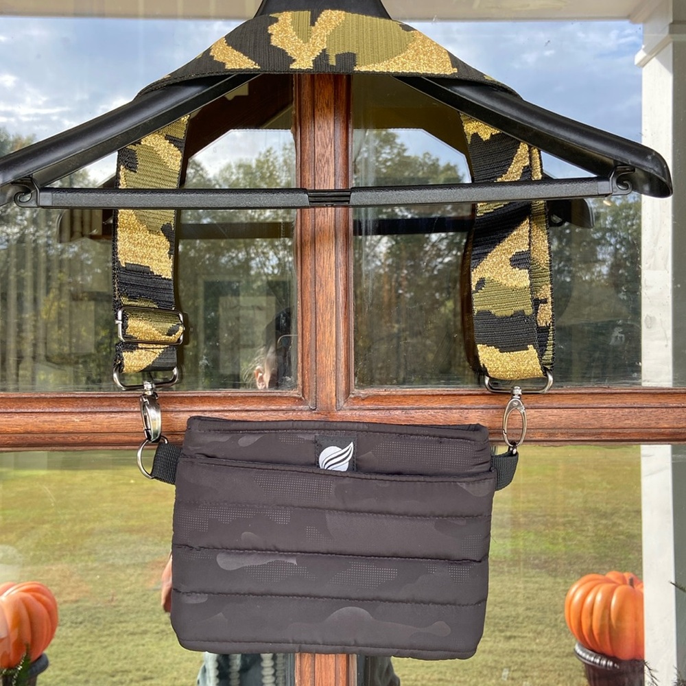 THINK ROLYN Bum Bag crossbody. Black camo with black green gold‎ camo strap.